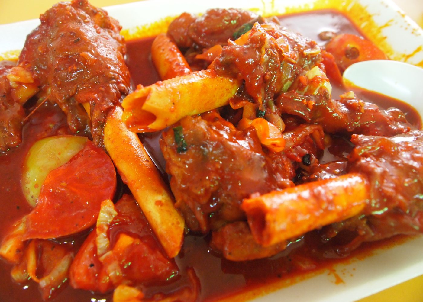 9 top spots in Singapore for delish sup tulang merah | Honeycombers