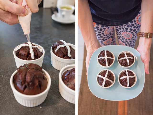 Hot Cross Choc Pots
