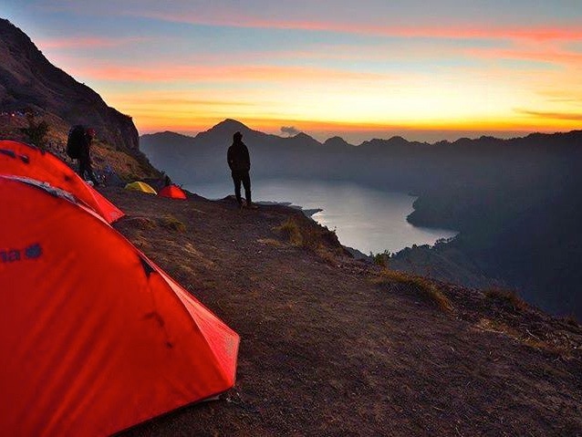 Honeycombers Indonesia Challenge Fundraiser