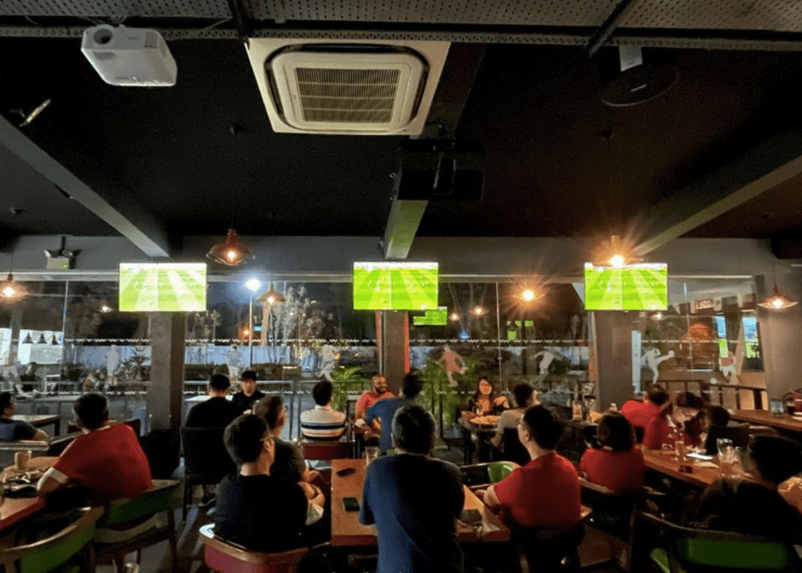 Cafe Football | where to watch world cup singapore