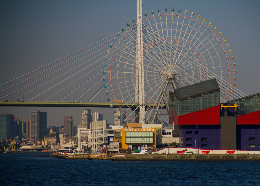 where to stay in osaka | port of osaka ferris wheel