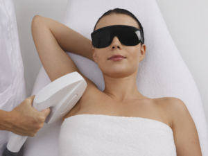 IPL in Singapore: The Honeycombers team reviews EstheClinic’s permanent hair removal treatment