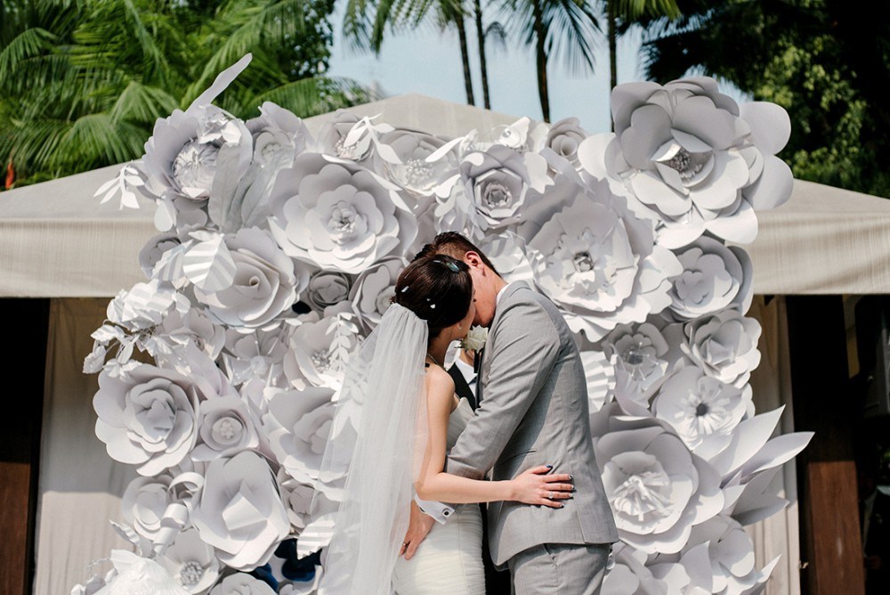 Josh and Vivian’s fairytale, Parisian-themed hotel wedding in Grand Hyatt Singapore