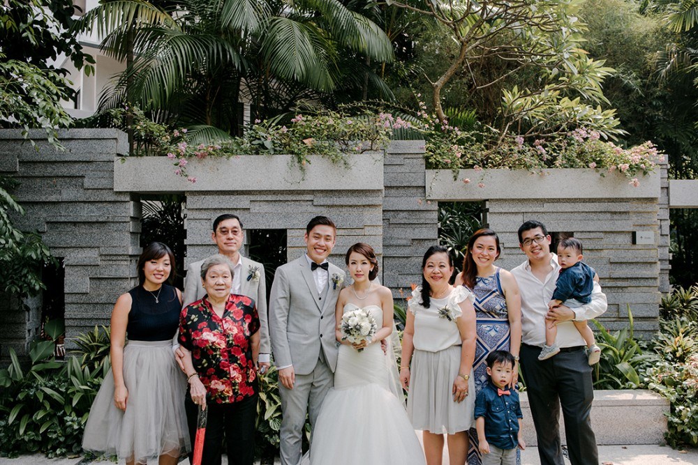 Josh and Vivian’s fairytale, Parisian-themed hotel wedding in Grand Hyatt Singapore