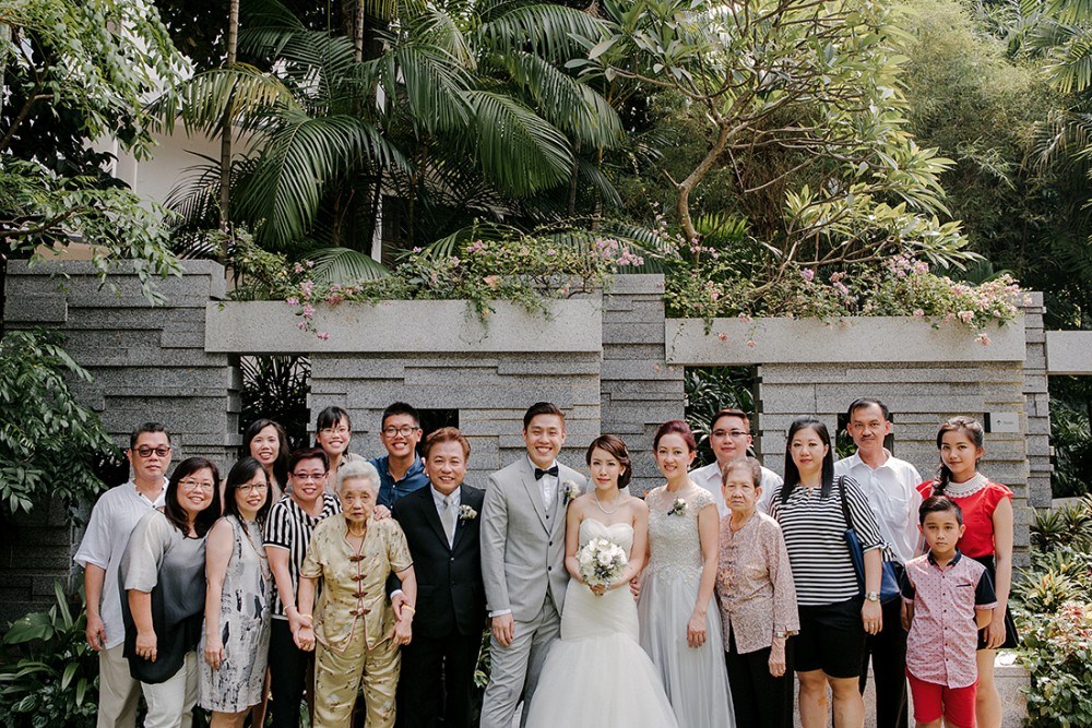 Josh and Vivian’s fairytale, Parisian-themed hotel wedding in Grand Hyatt Singapore