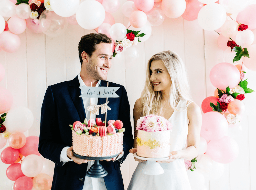 Pre-wedding photography in Australia: A romantic & relaxed Valentine’s Day-inspired photo shoot