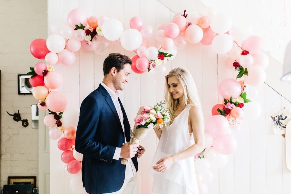 A romantic & relaxed Valentine's Day-inspired photo shoot