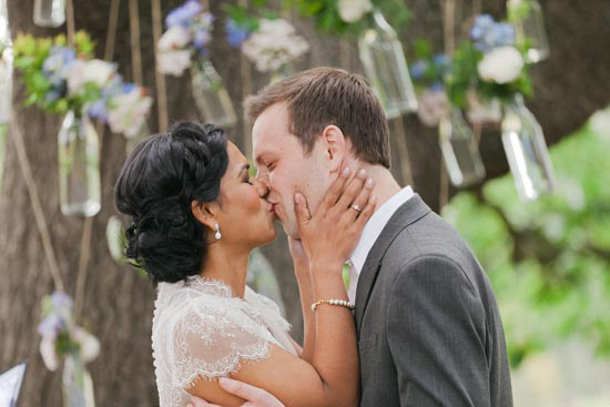 Wedding decoration ideas: Unique ceremony backdrops for different wedding themes