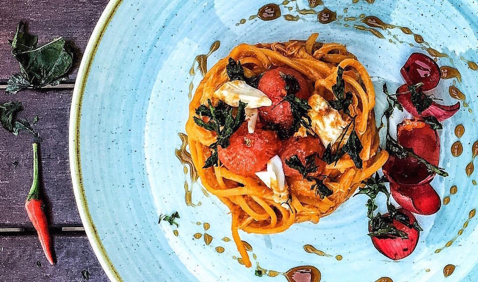 Set lunches in the CBD, Singapore We review Pelican Seafood Bar