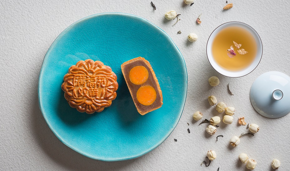 Where to buy mooncakes in Singapore: Traditional and snowskin pastries from InterContinental Singapore
