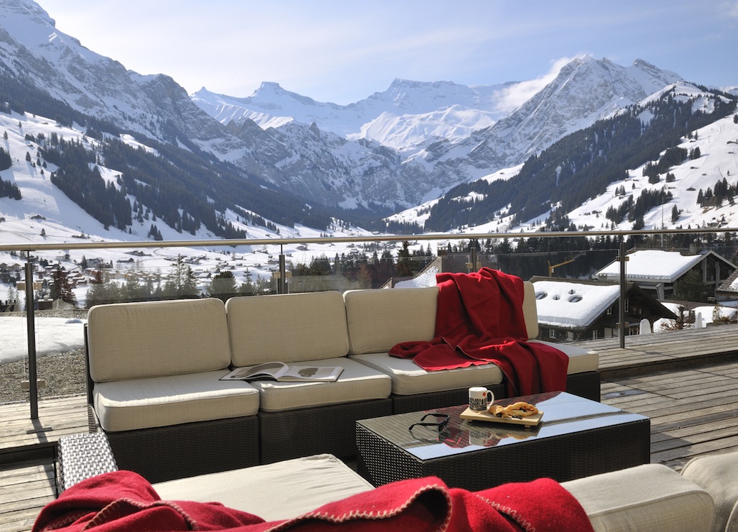 Winter holidays from Singapore: Romantic snow-filled honeymoons in New Zealand, Switzerland, and France