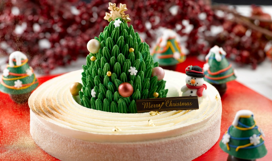 Christmas dinner takeaways in Singapore: Order desserts, turkey and pork knuckle from Fairmont Singapore and Swissotel The Stamford