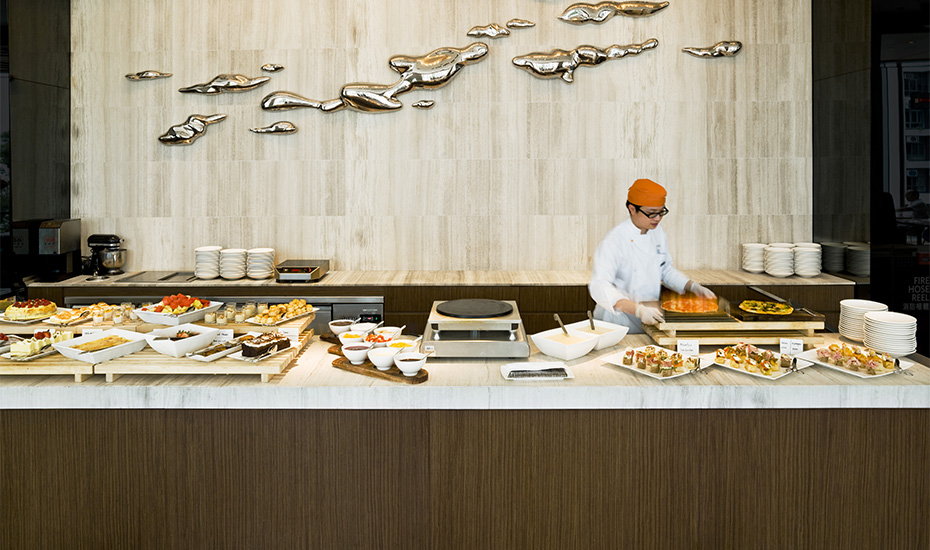 Feast afternoon tea | East Hong Kong Hotel Tai Koo | Honeycombers Review