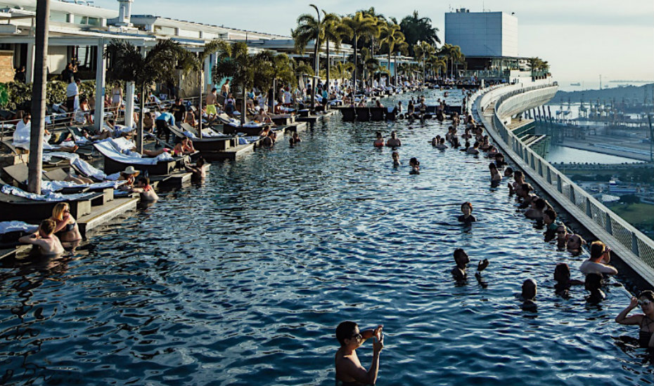 Party in Singapore: Get your rave on at Cè La Vi for a full-day of dance music, booze and Goldroom