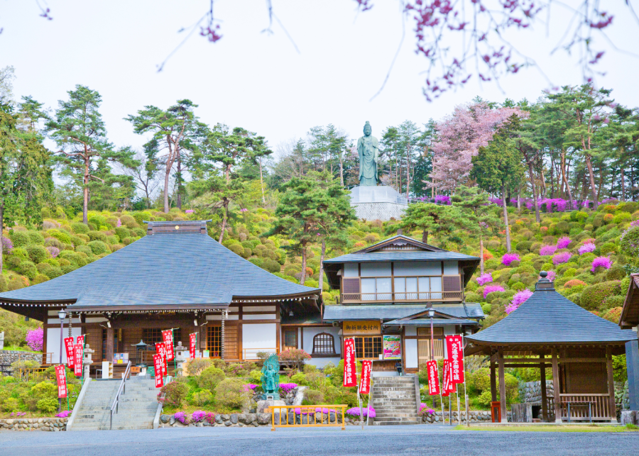 best day trips from tokyo | shiofune kannon ji