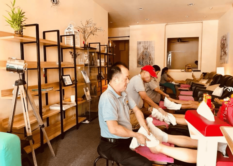 Best foot massage places in Singapore for a relaxing time