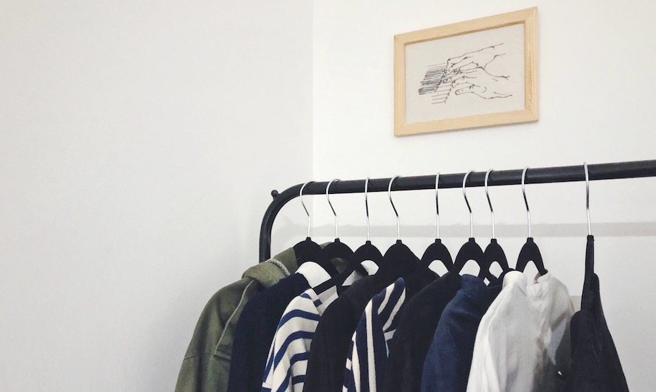 How to build a capsule wardrobe and stop shopping