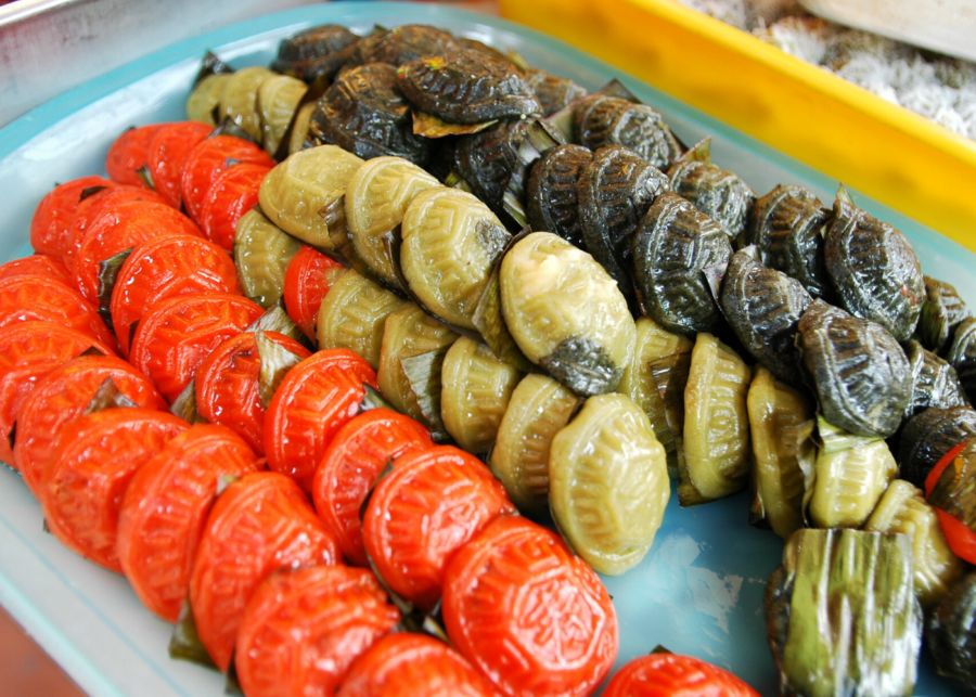 ang ku kueh | local desserts in singapore