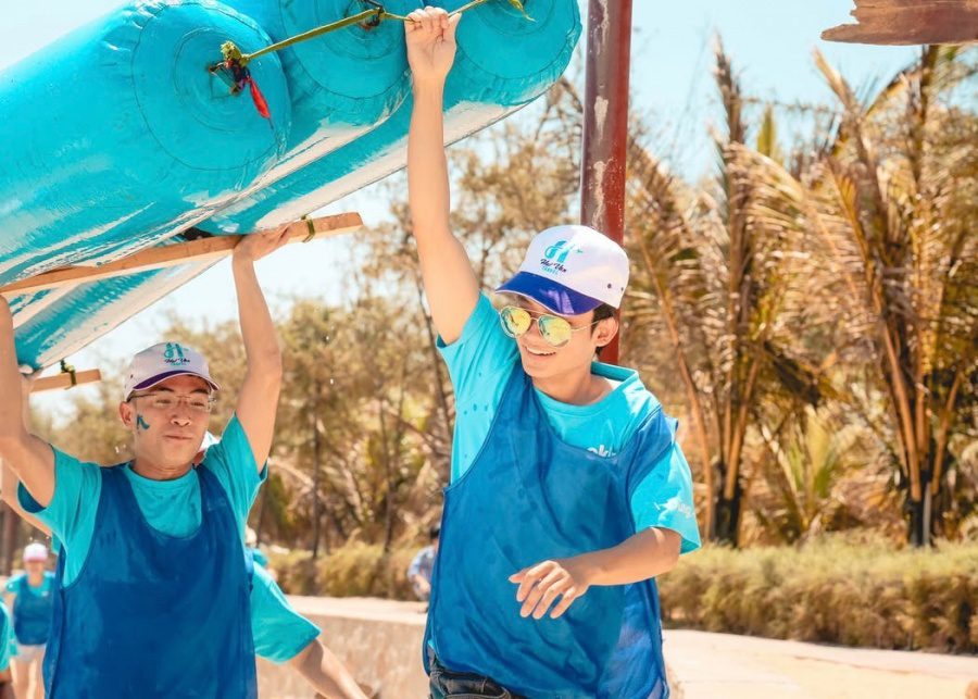 Teamwork makes the dream work: Fun and challenging team building activities in Singapore