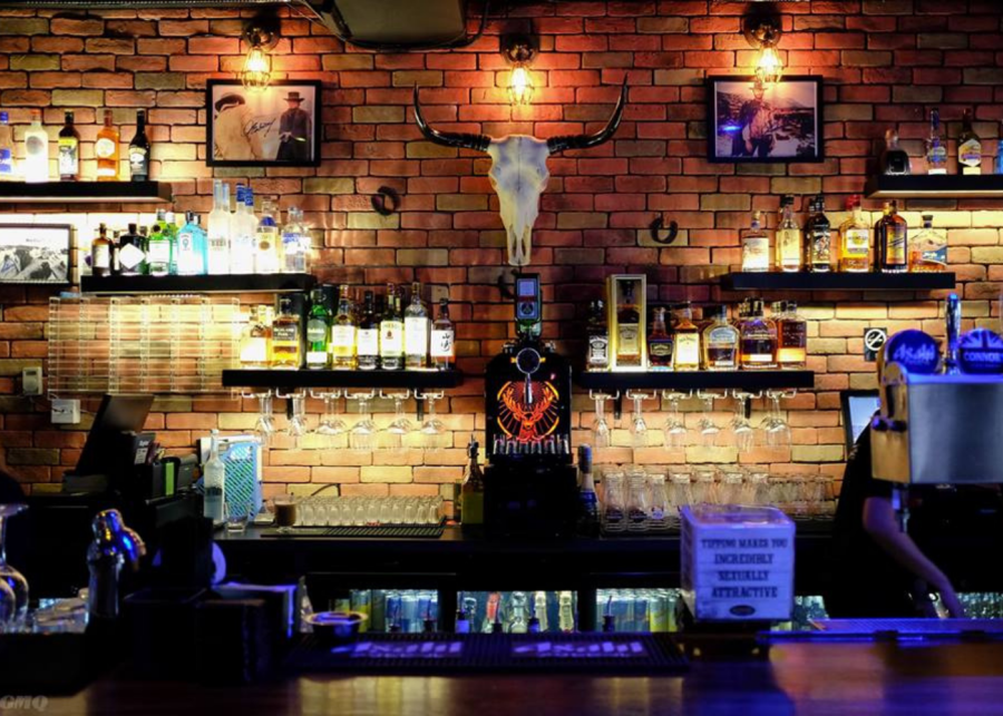 Hero's | Sports bars in Singapore