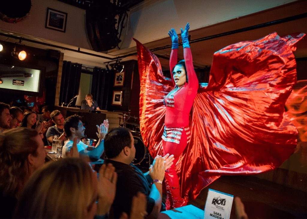 Live drag shows in Singapore for an night