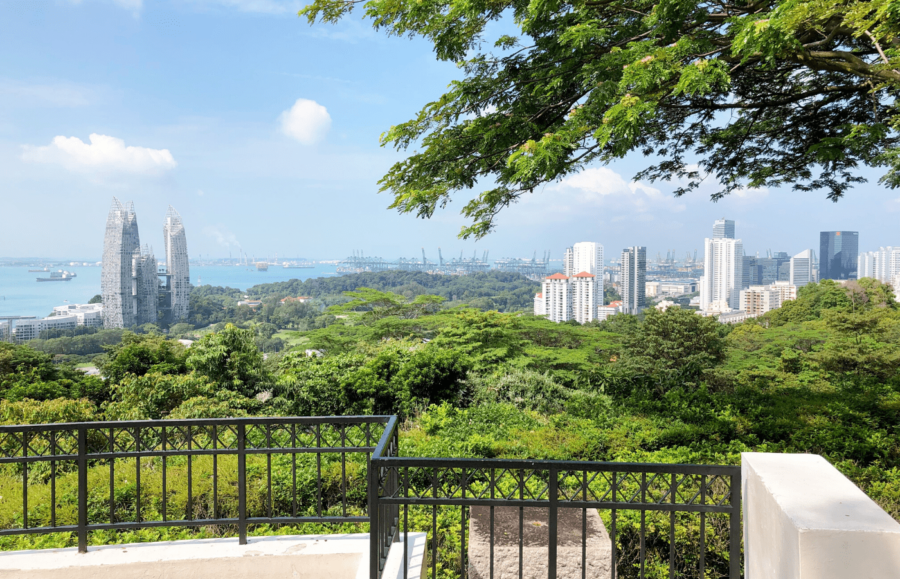 Hiking in Singapore: mount faber peak