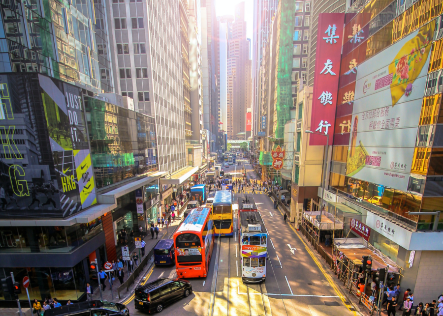 hong kong city street | singapore hong kong travel bubble