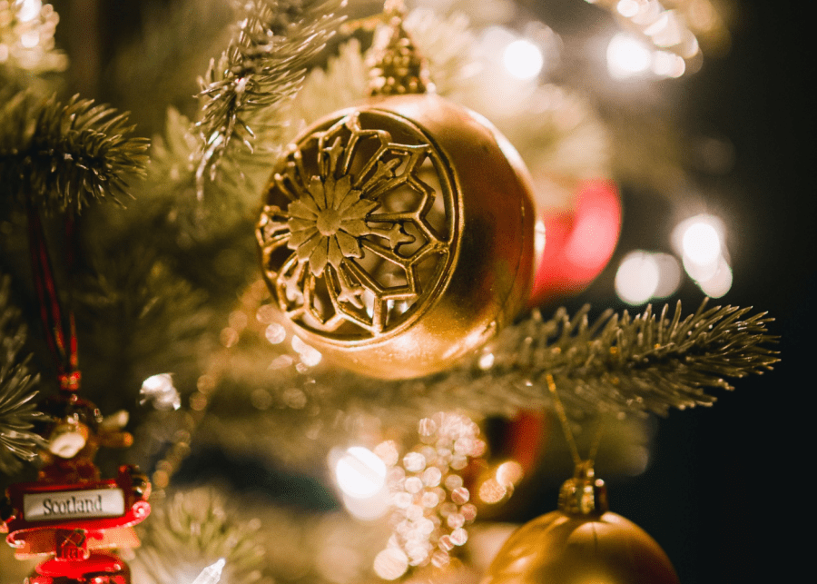 christmas decorations singapore | ornaments on tree