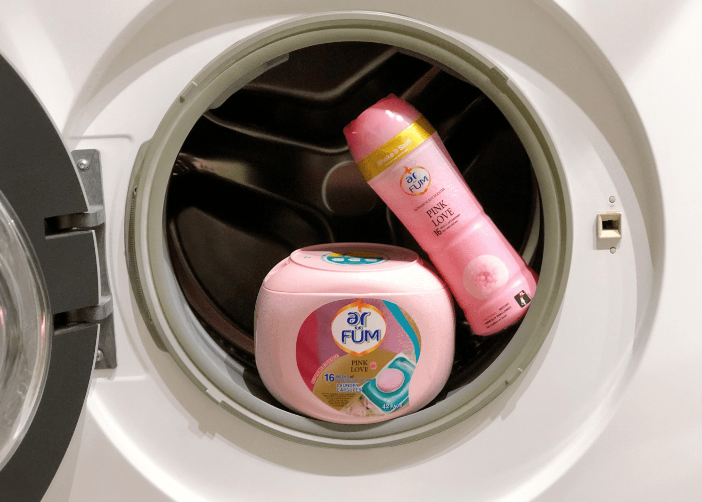 6 best laundry capsules in Singapore for fresh clothes