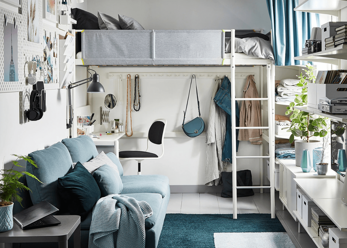 Spacesaving furniture in Singapore for small homes