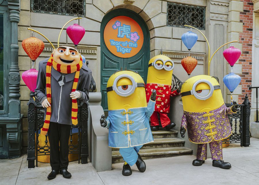 LNY resorts world sentosa | gru and minions