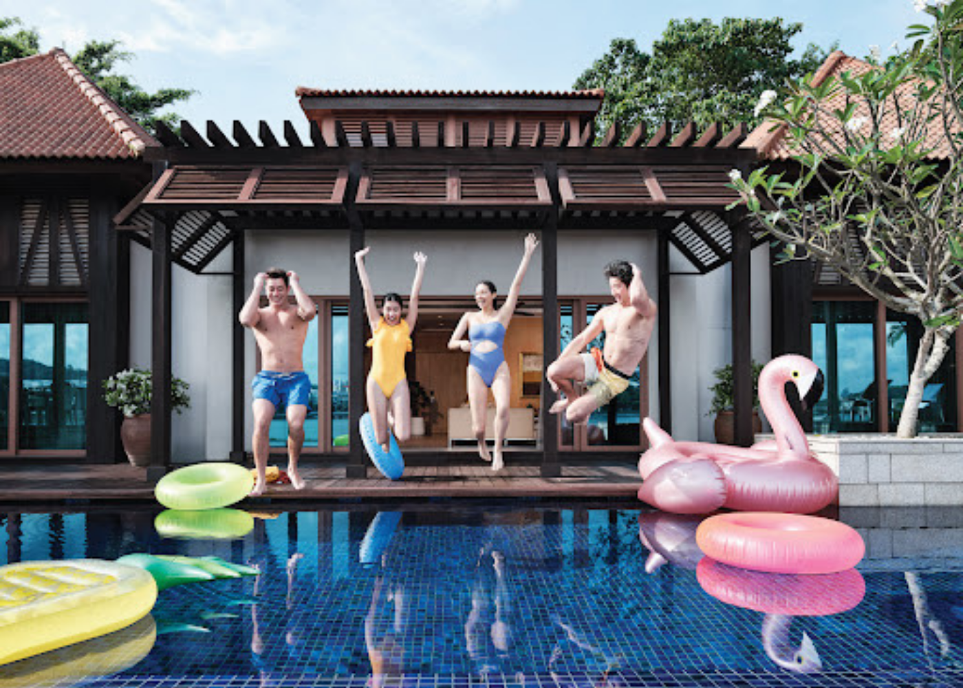 Visit Resorts World Sentosa this March holiday! | Honeycombers