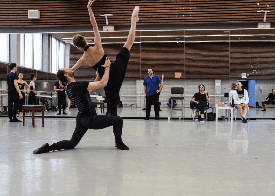 Swan Lake - The United Ukrainian Ballet
