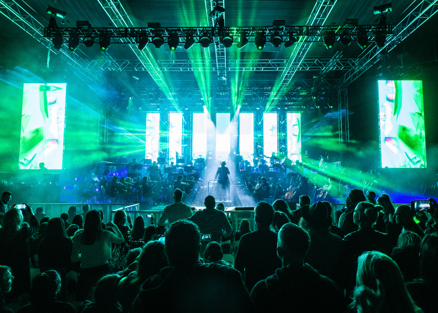 synthony-a-celebration-of-dance-music-honeycombers