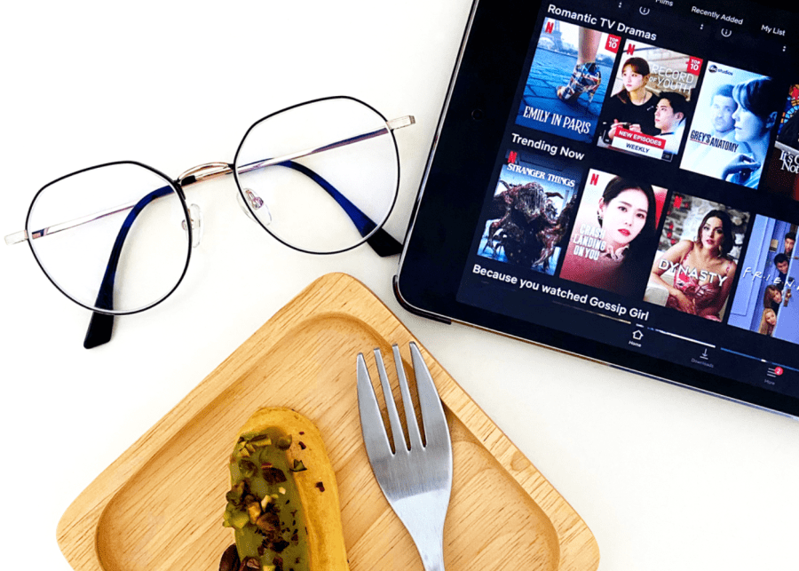 5 things you do daily that actually damage your eyes: Don’t make these mistakes!