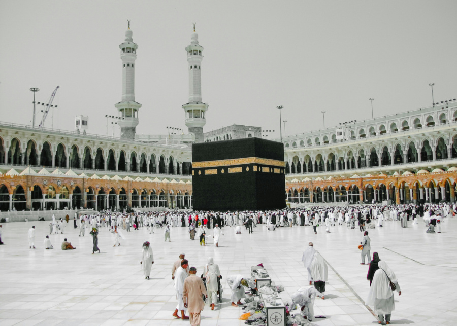 Pilgrims approaching the Kaabah | Hari Raya Haji