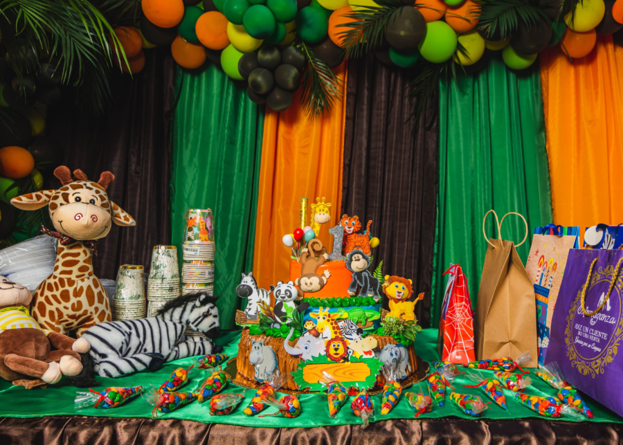 how to plan a party singapore birthday celebration graduation office christmas surprise (6)