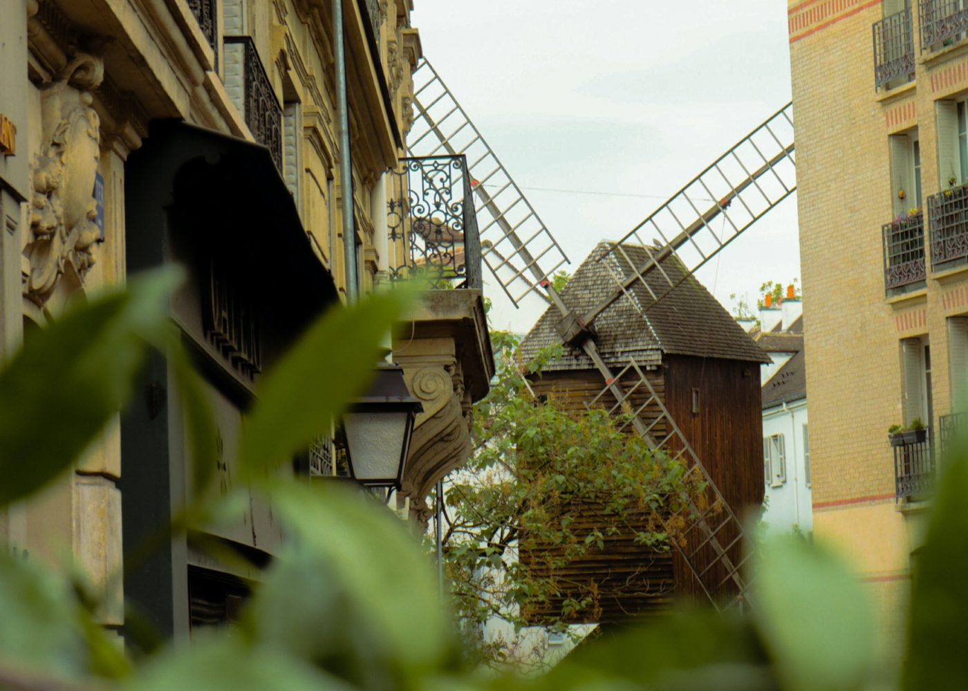 Paris hidden gems | The windmills of Montmartre