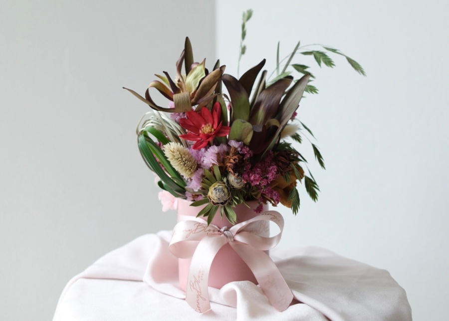 SkinnyBlooms Studios | Preserved flowers in Singapore