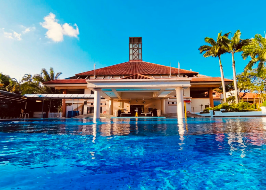 aranda country club - chalets in singapore