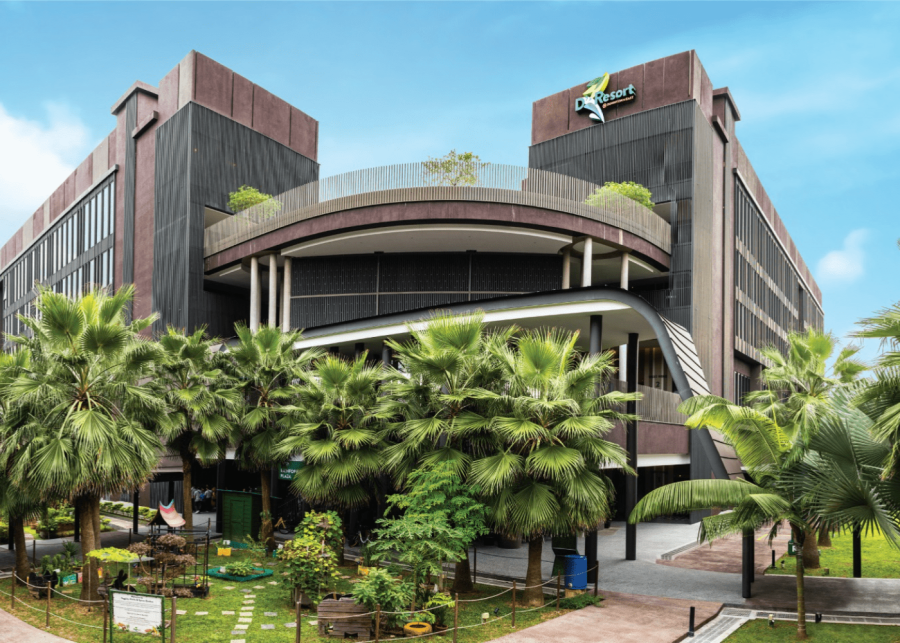 dresort downtown east - chalets in singapore