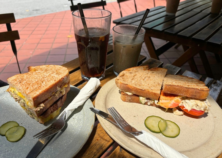 Best central business district lunches in Singapore - Sarnies sandwiches and coffee
