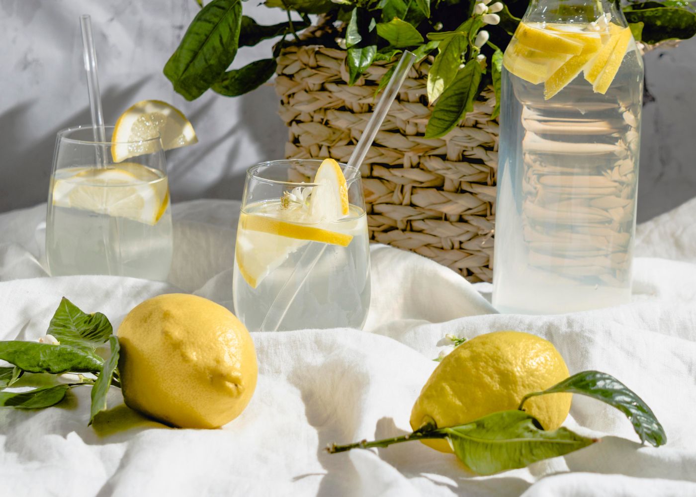 best-water-dispensers-singapore-water-glasses-freepik