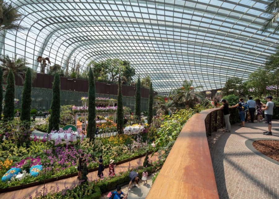 Best places to beat the heat in singapore - gardens by the bay
