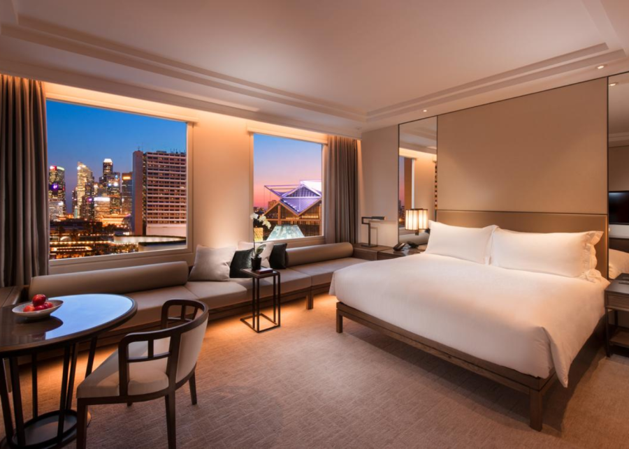 conrad singapore marina bay - where to watch f1 in singapore