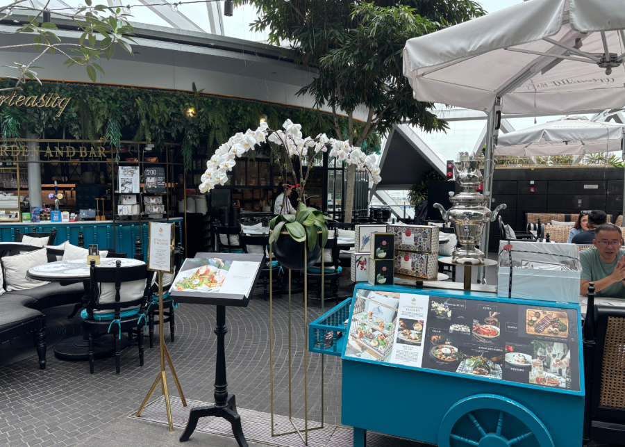 arteastique - jewel changi airport