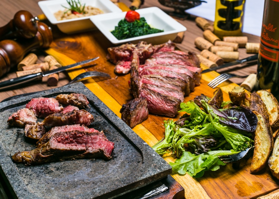 Volare by La Barca's black angus fiorentina steak | Italian restaurants in Singapore