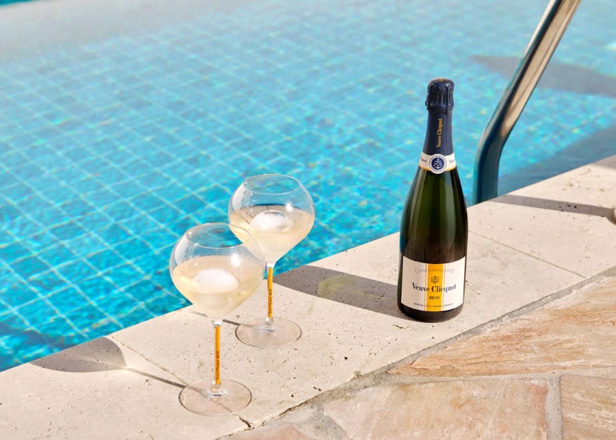 veuve clicquot rich champagnes