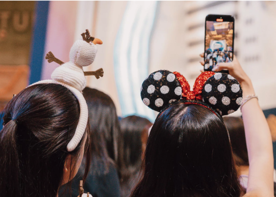 Snow-events-Changi-festive-village