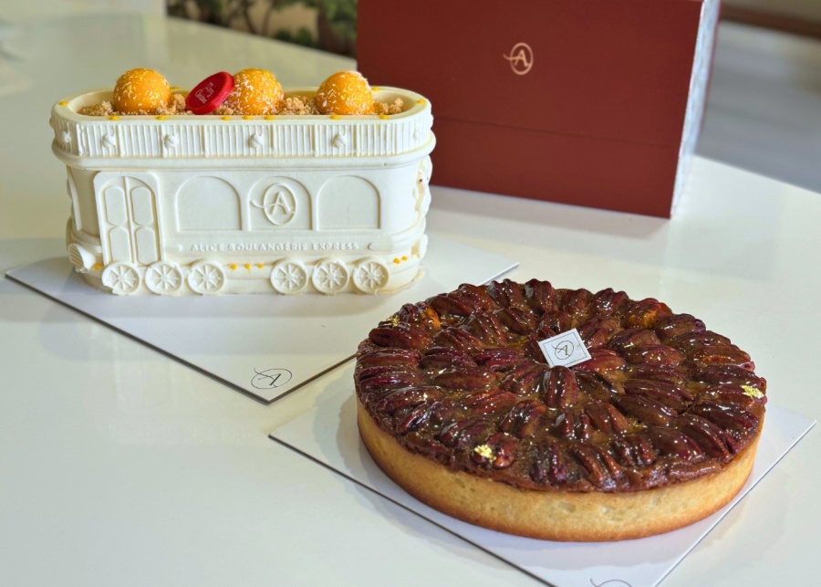 Best Christmas desserts in Singapore - Alice Boulangerie & Restaurant - Alice Christmas log cake and pecan tart